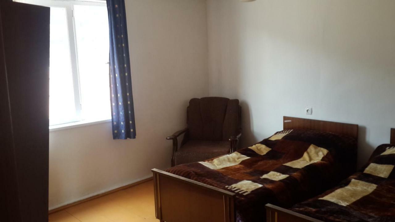 Irina Lextagi Hotel Местия Екстериор снимка